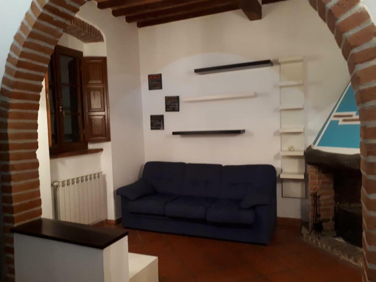 La Casina Di Stefy Apartment Livorno Ngoại thất bức ảnh